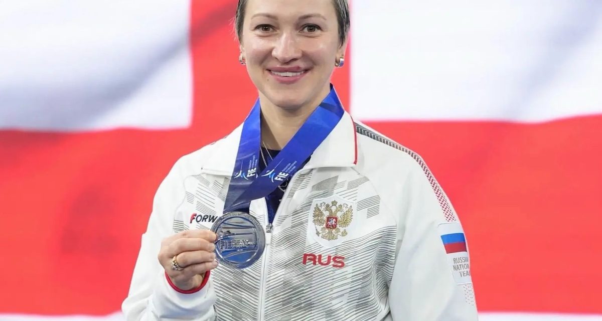 Тренер курской спортшколы Юлия Бирюкова завоевала золото и серебро на ветеранском чемпионате мира
