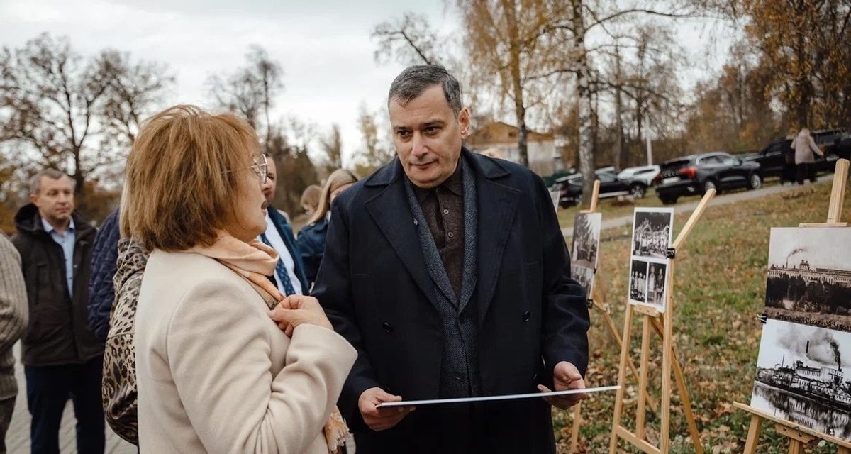В курской глубинке сохранились конюшня, усадьба и башня от имения великого князя Михаила Романова