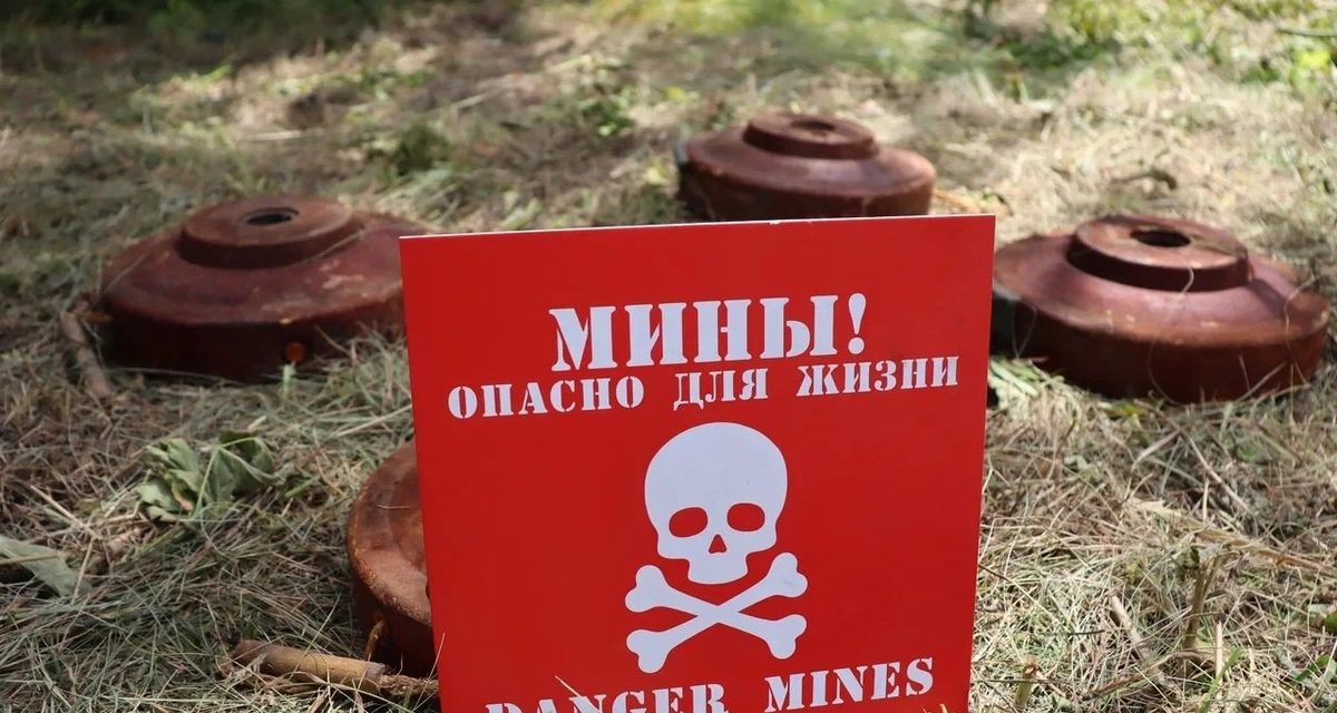 Мужчина в Пристени тяжело ранен после детонации неизвестного предмета